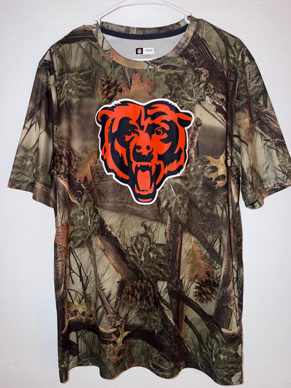 NFL Chicago Bears Camo Graphic Tee Outdoor Fan Style Brown Football Tee Size L